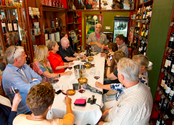 People in a Valencian Wine Tour